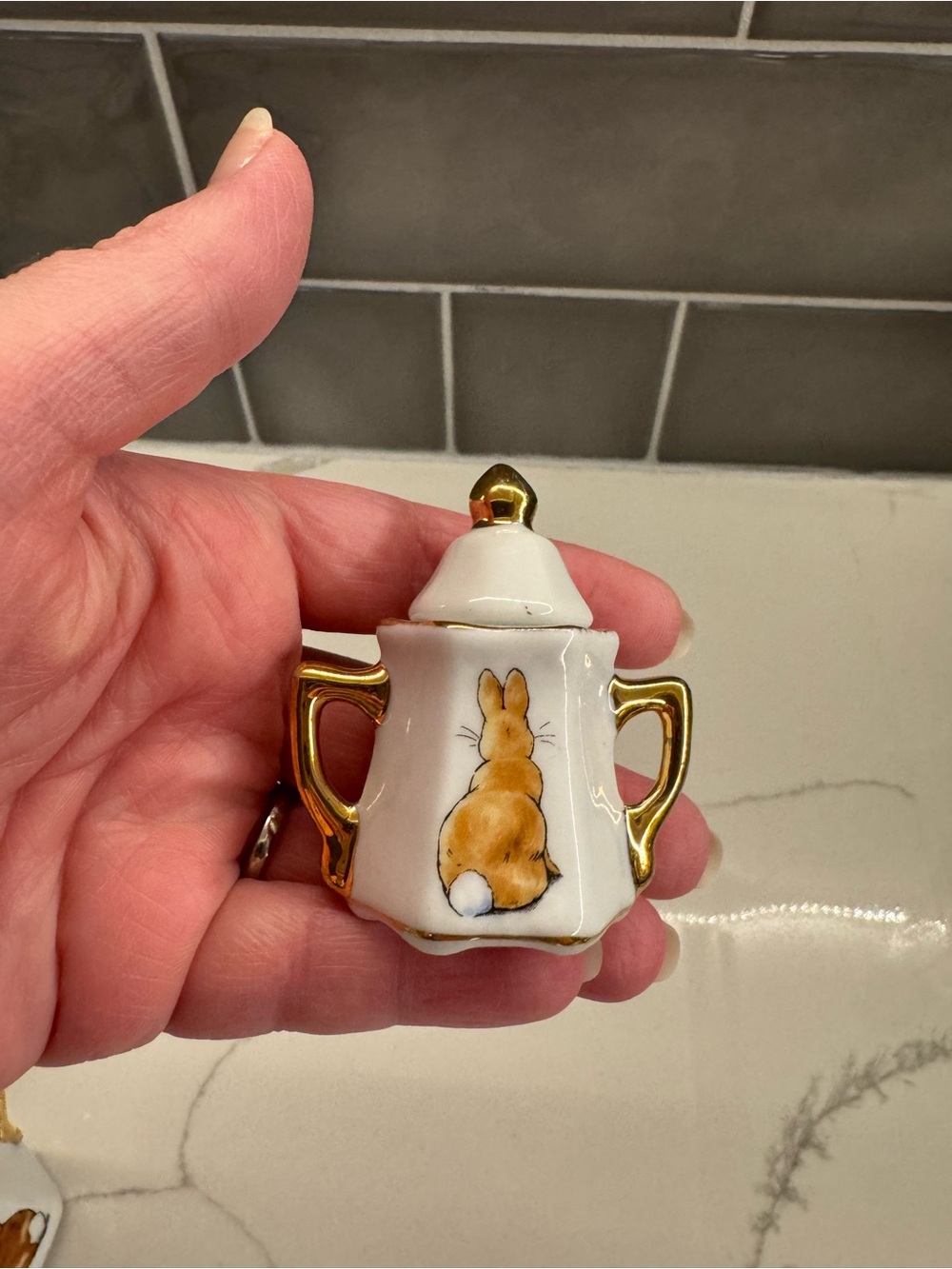 Vintage Mrs. Rabbit Miniature Porcelain Tea Set - Picture 8 of 9